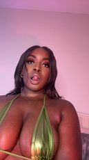 domme_amara