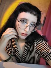 mira_jade