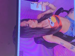 isabellxdoll