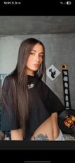 abril_lewis