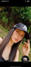 abril_lewis