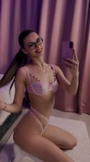 alexxisrae