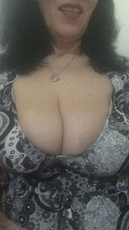 milfbrunettexxx