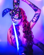 carla_cox