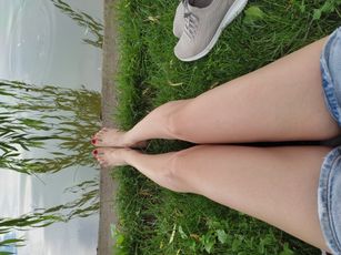 elise_vivienne