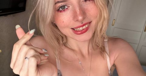 Profile picture - LoraaDoll