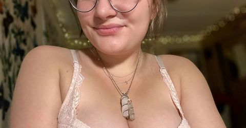 Profile picture - pretty silly gal