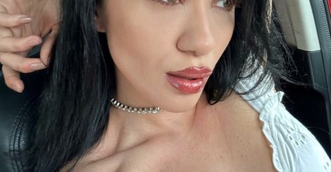 Profile picture - Faylinne Doll