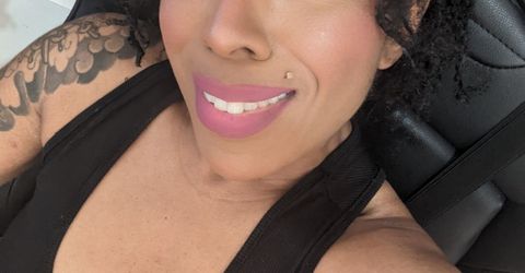 Profile picture - Mistress Esme