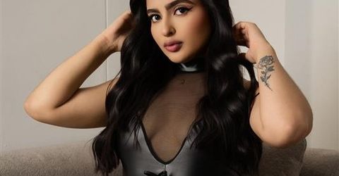 Profile picture - Stephanie Harlow