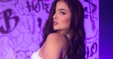 Profile picture - Stephanie Harlow