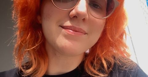 Profile picture - Violet