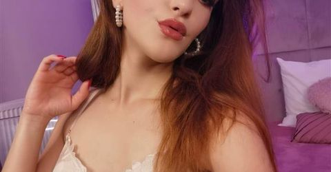 Profile picture - NicoleBond