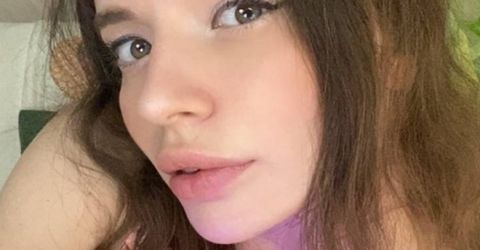 Profile picture - Alice solo brunette