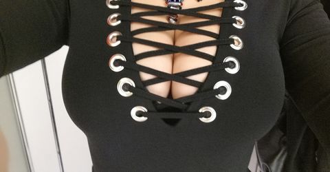 Profile picture - shira