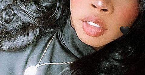 Profile picture - aria_brown