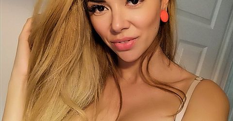 Profile picture - JULIE SUMMER