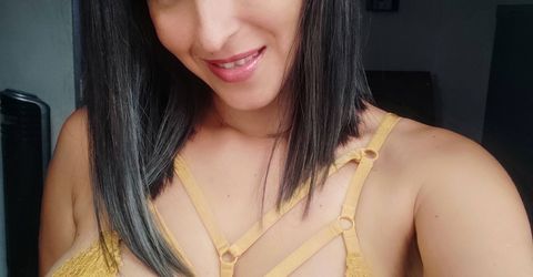 Profile picture - Carol Corona