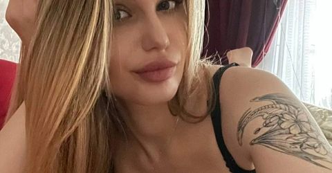 Profile picture - Young Lady