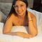 Profile picture - Isabelle Leblac
