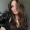 Profile picture - Goddess Wooneh - Findom