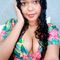 Profile picture - mia
