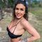 Profile picture - Victoria Jade