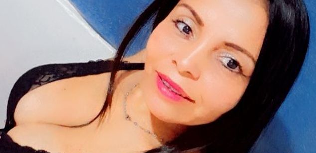 Model - Caroline bdsm