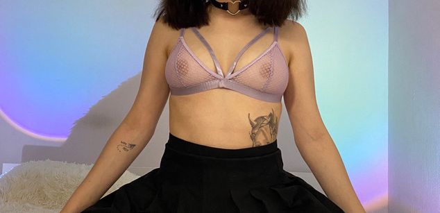 Model - AkiRumi shaved