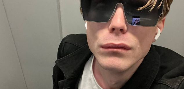 Model - milzporn young