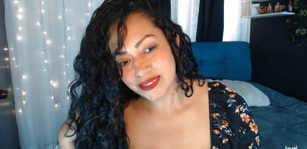 Model - AlejandraPretty cabello