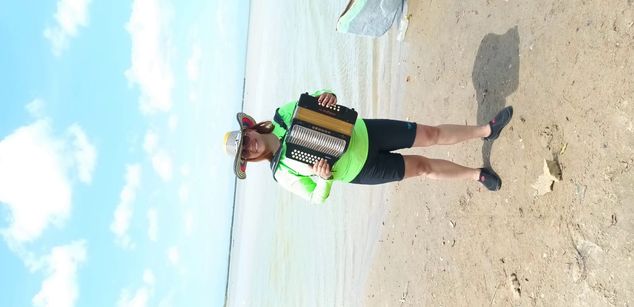 Model - Emily_ latin