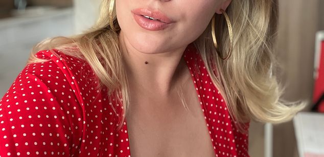 Model - Rose Grase teen