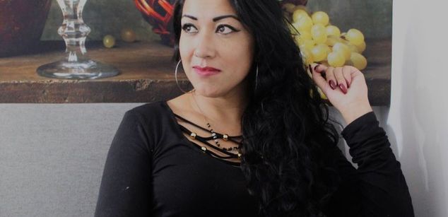 Model - ReginaBlack pretty