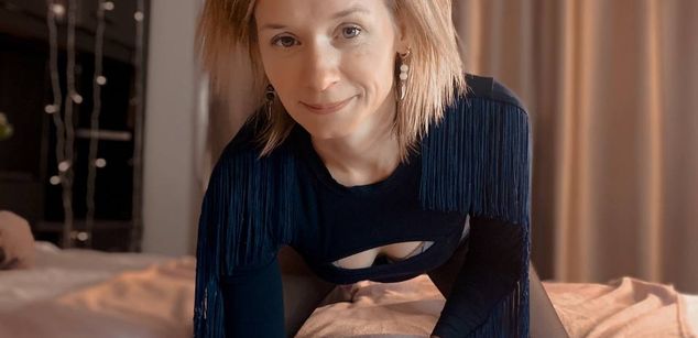 Model - selena_woww milf