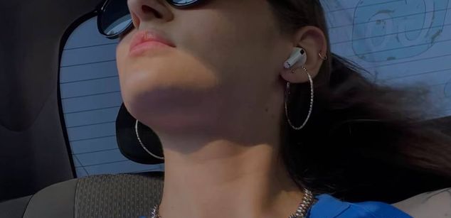 Model - NaomiLisss slim