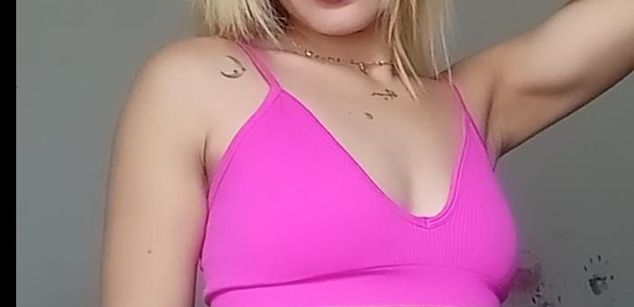 Model - lehoni96 latina