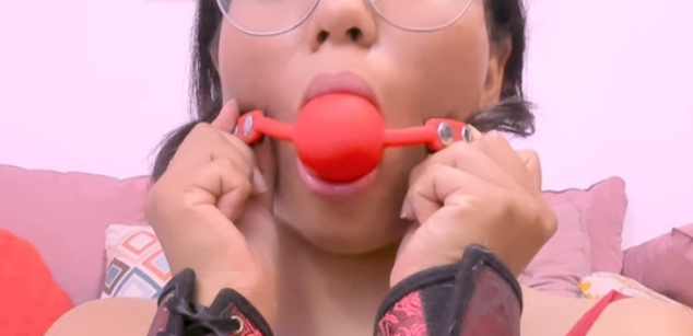 Model - LucyDerby squirt