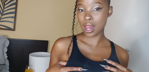 Model - Mayochoco beautiful