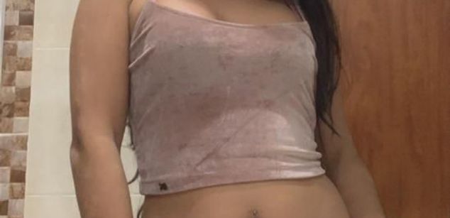 Model - chica_sucia2 escupir