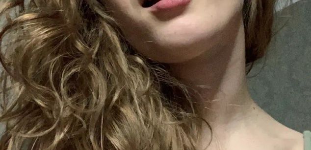 Model - MidnightMi young