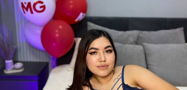 Model - Amanda bigboobs