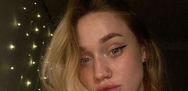 Model - FionaPowerpuff bdsm