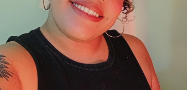 Model - Sara dirty latina