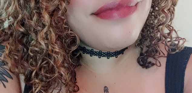 Model - Sara dirty latina