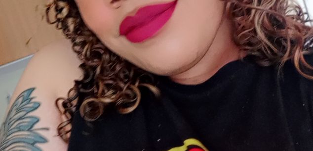 Model - Sara dirty latina