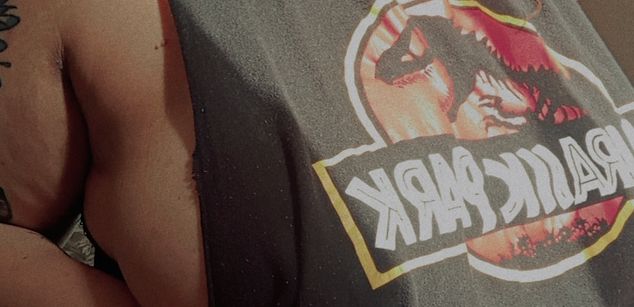 Model - Sara dirty latina