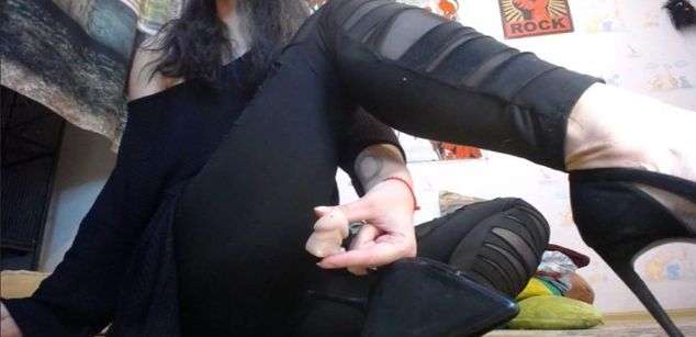 Model - Miss Stress cei