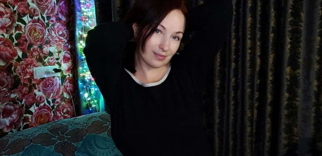 Model - MarleneDietrich striptease