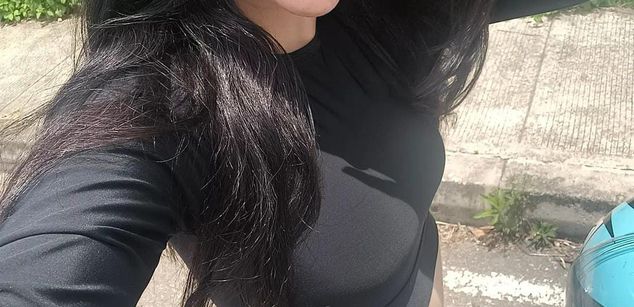 Model - lily brown coo